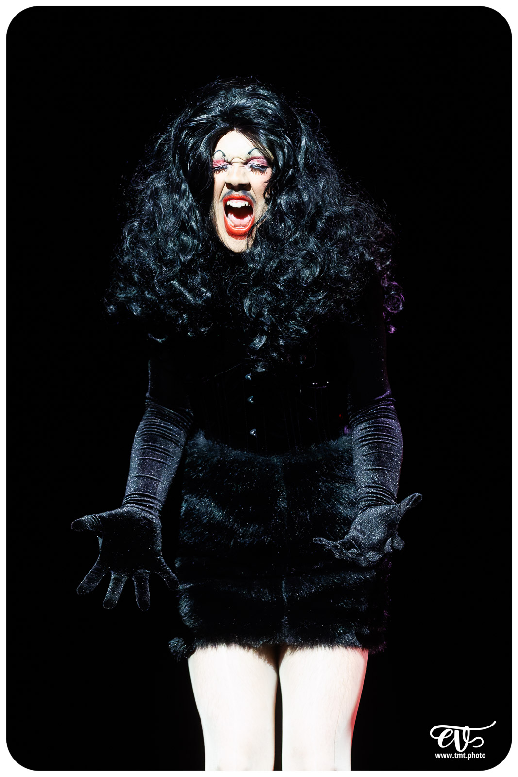 BLANCHE-NEIGE FOUTUE FORET